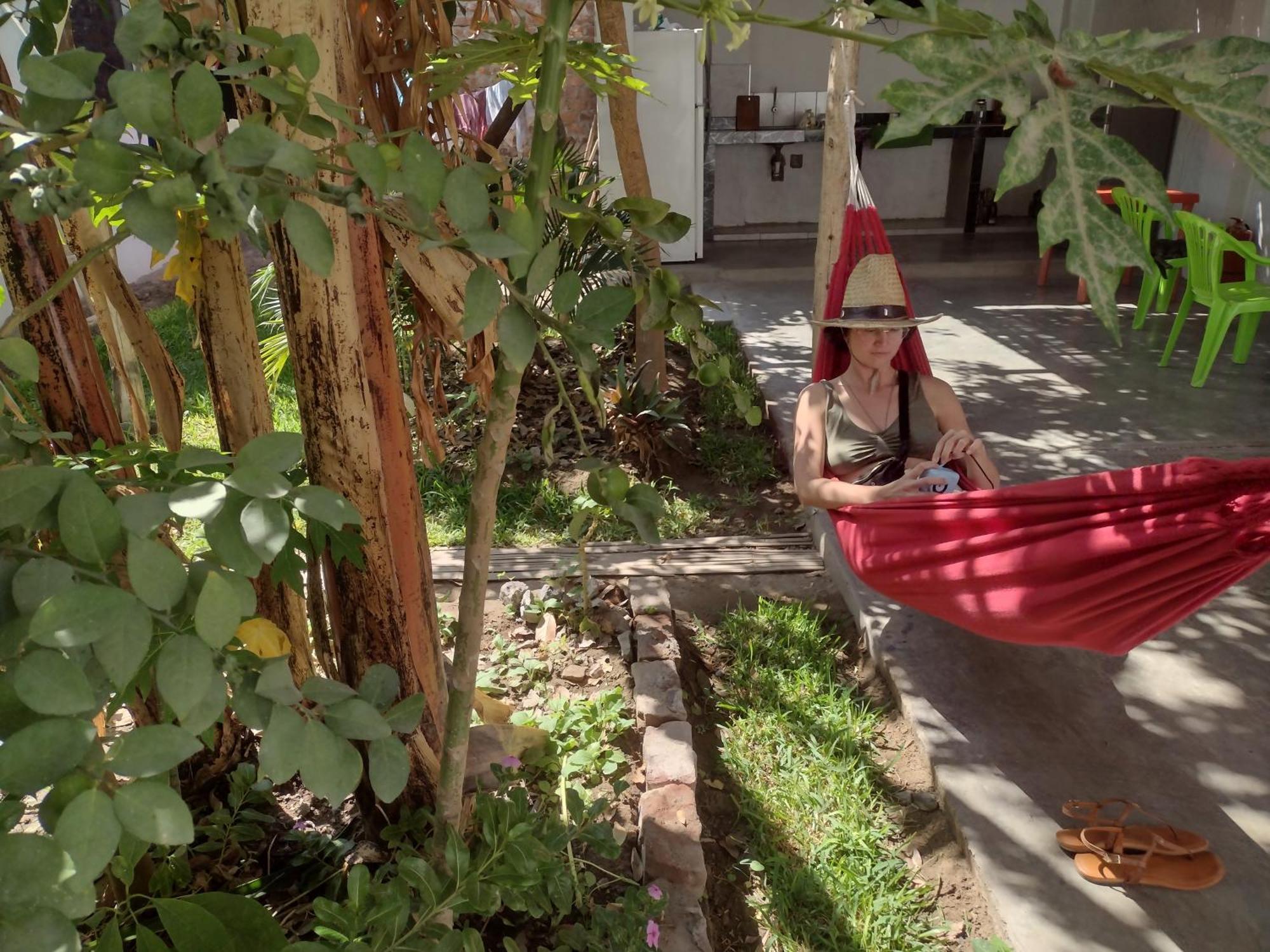 Flying Monkey Hostel Nazca Exteriér fotografie